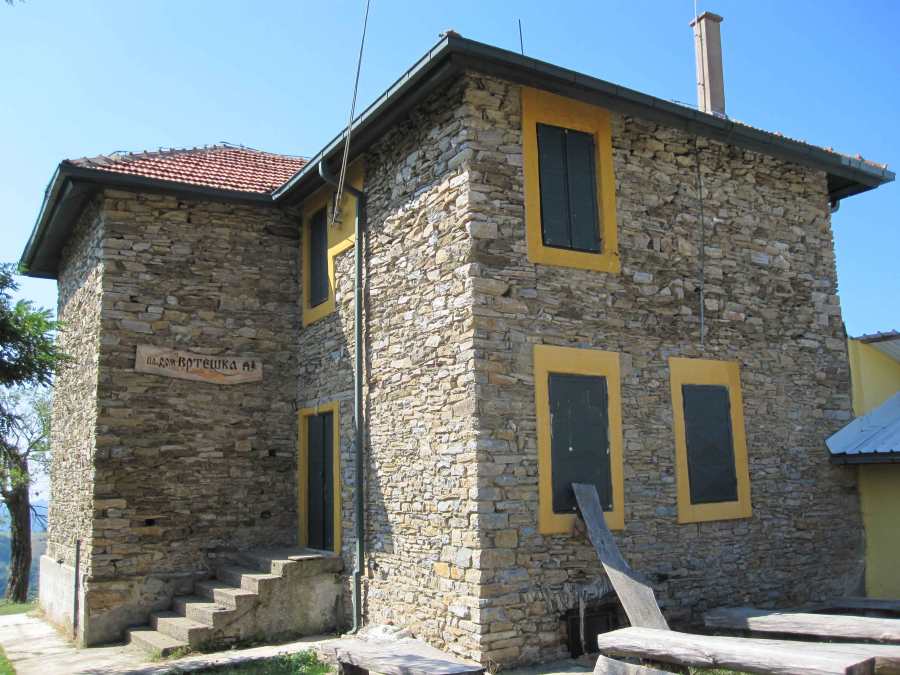 Vrteska mountain hut near Shtip