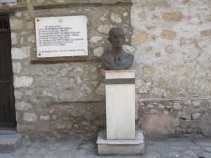 Statue of national hero Kuzman Josifovski-Pitu in Struga
