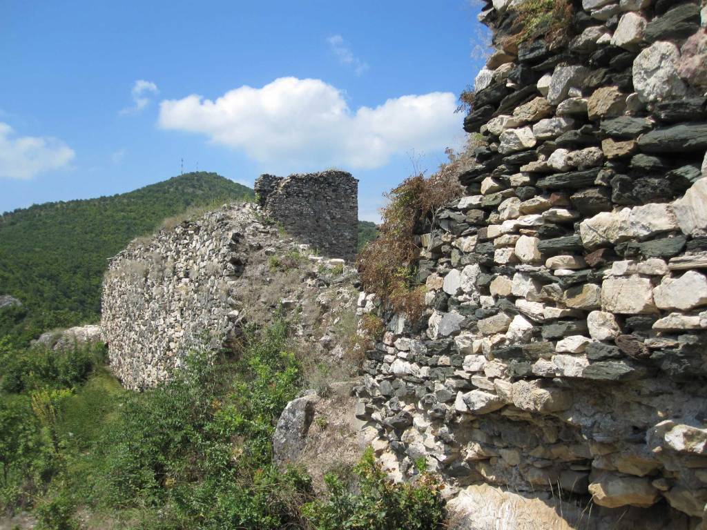 Castle by the Pchinja River between Skopje and Veles