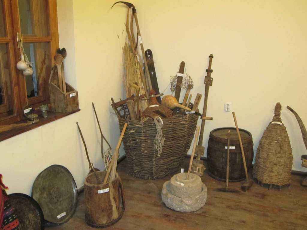 Ethno museum in the former school building in Lesnovo