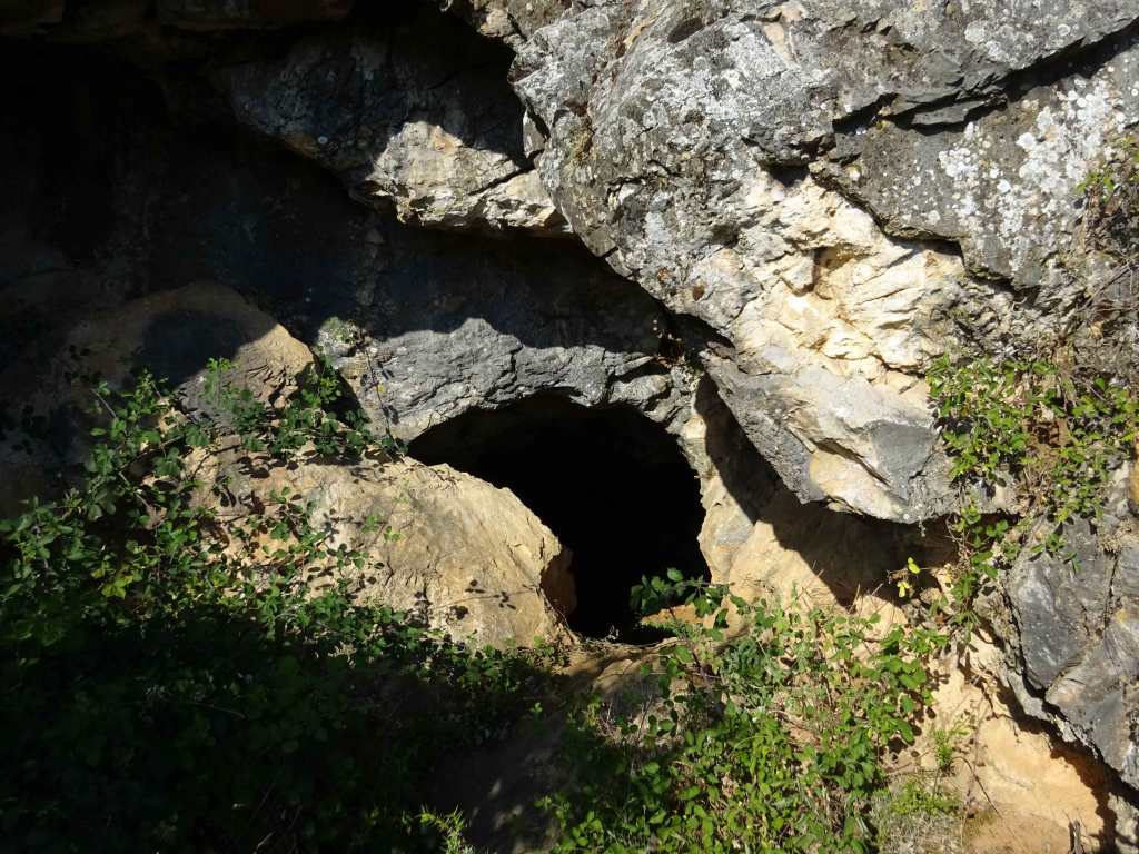Rashche Dona Duka Cave Skopje North Macedonia