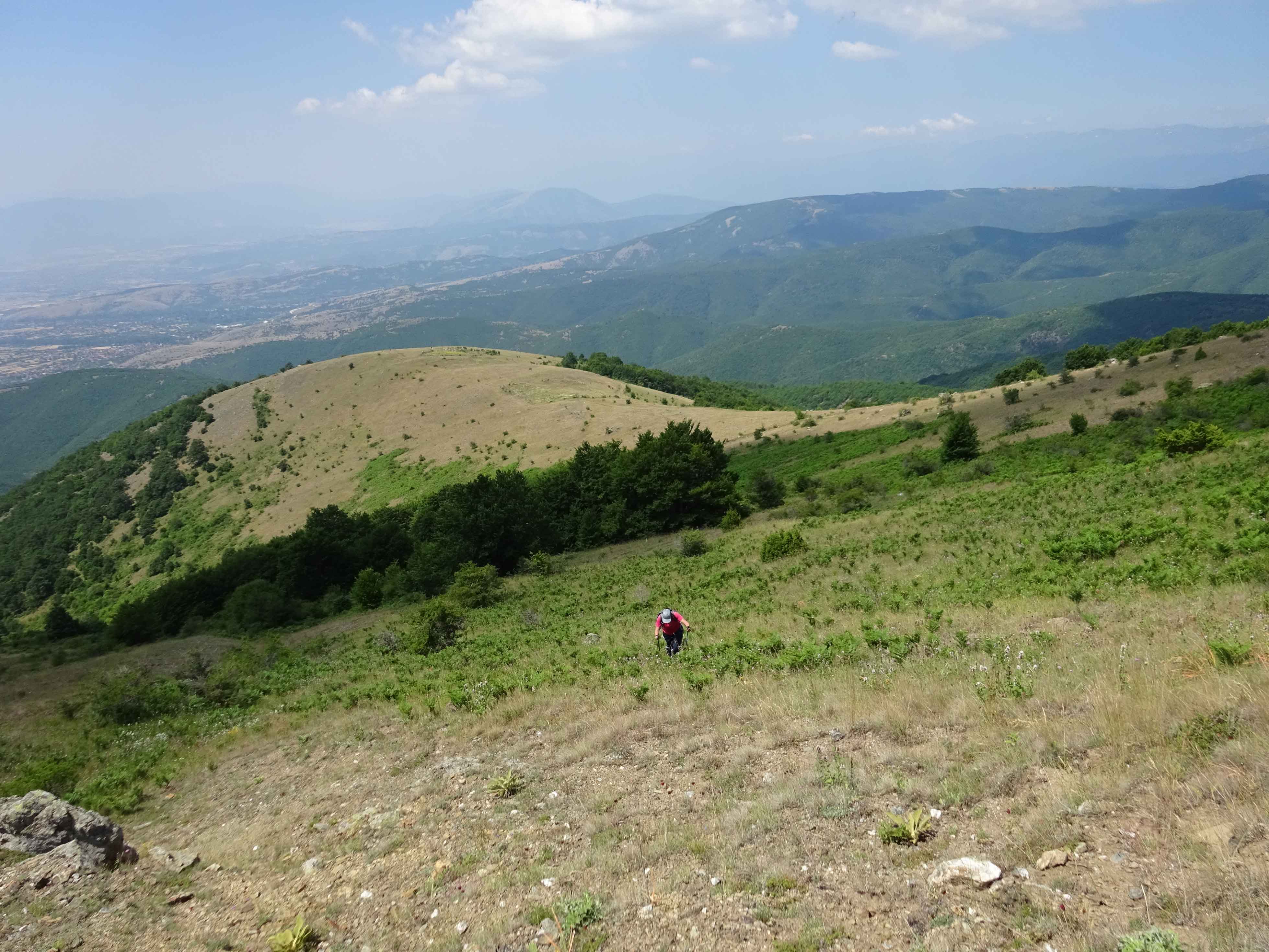 Brodec Brodets Crn Kamen Przhar peak vrv Hiking North Macedonia