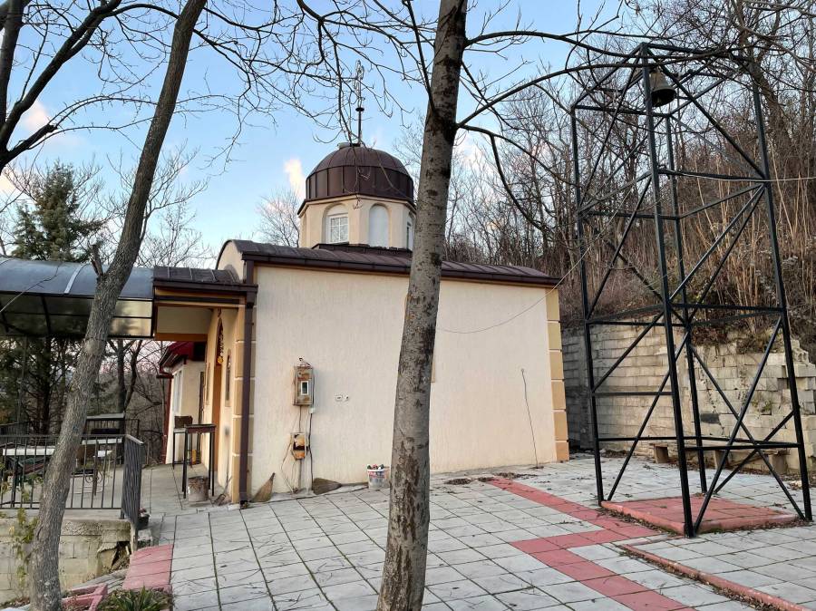 Radishani hiking North Macedonia