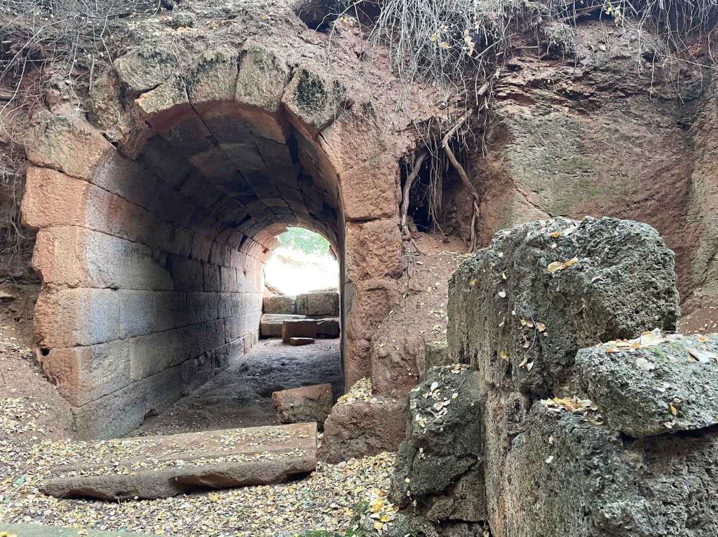 Pavla Chuka Royal Tomb
