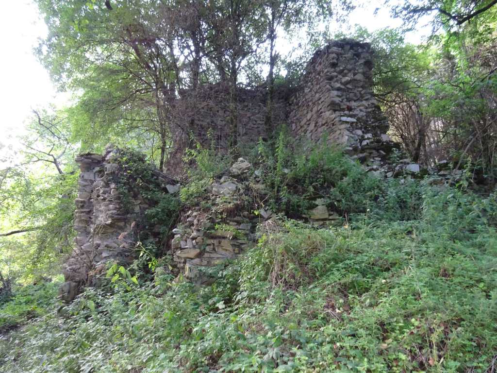 Hiking North Macedonia Devini Kuli