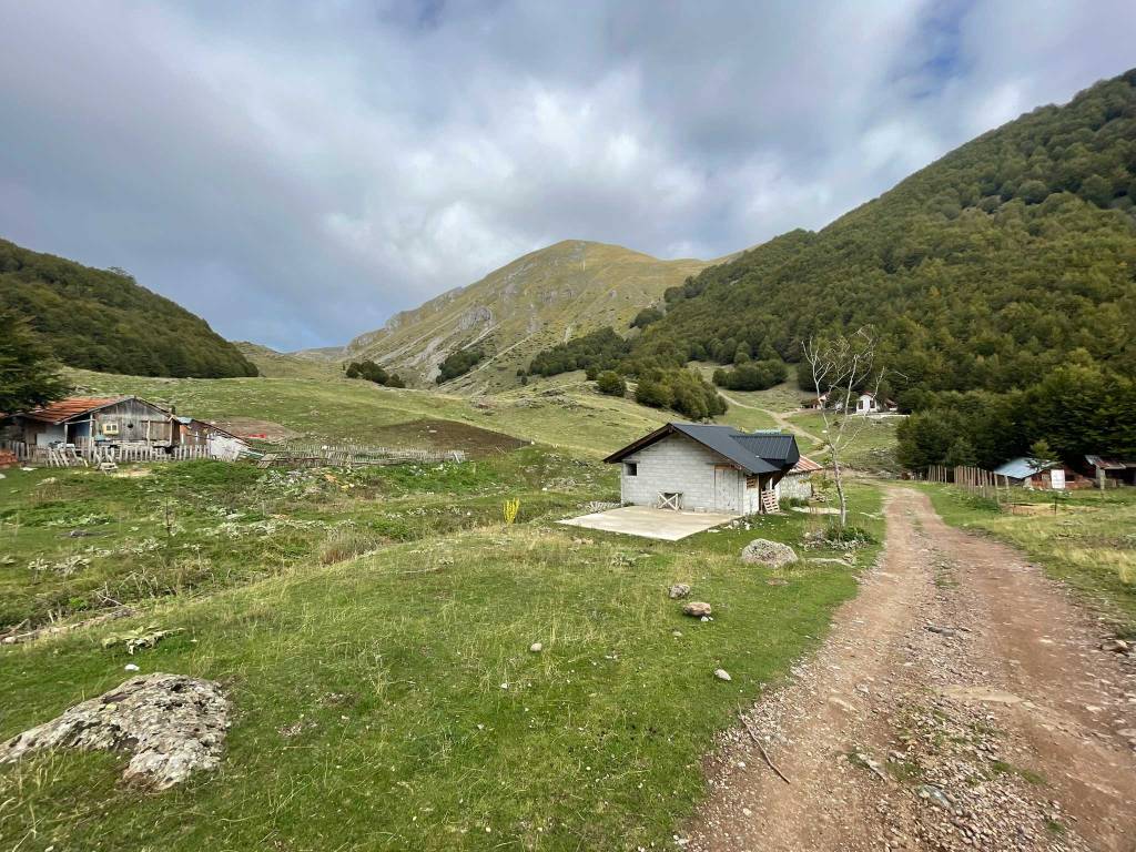 Hiking North Macedonia Jablanica